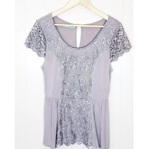 NWOT Maurcies Classy Blush Lace Detailed Peplum Top, Size Large